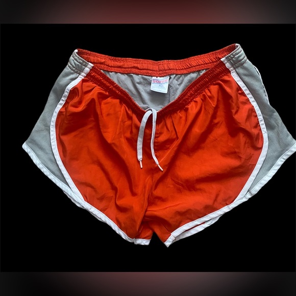 Women’s size Small running shorts. Excellent used condition!! - Picture 2 of 5